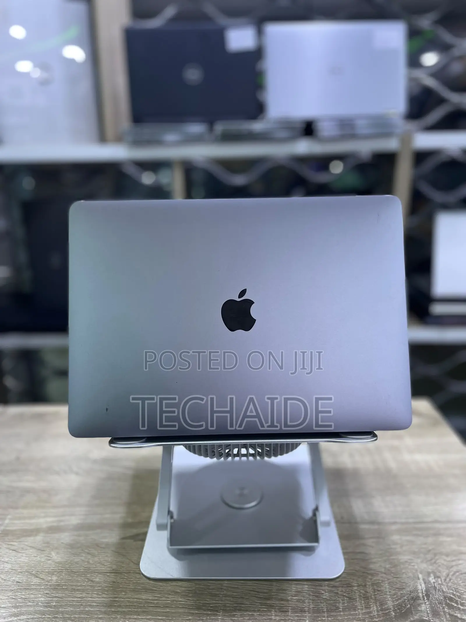 Laptop Apple MacBook Pro 2019 8GB Intel Core i5 SSD 256GB