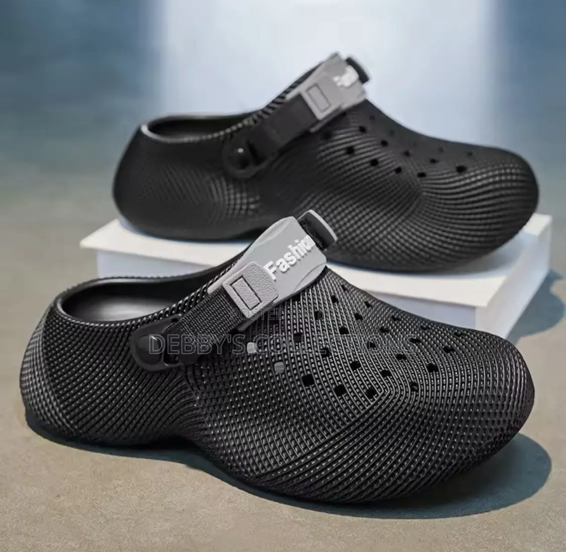 Black Unisex Clogs