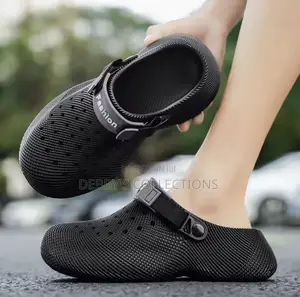 Black Unisex Clogs