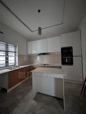 4bdrm House in VGC / Ajah for rent