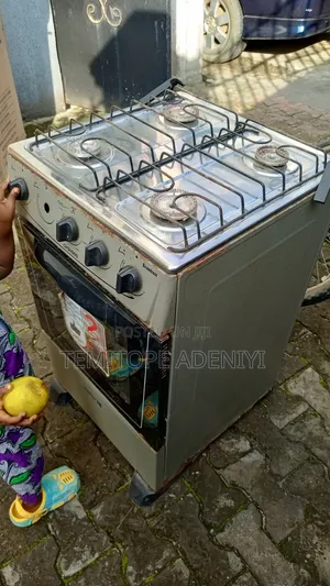 Scanfrost Gas Cooker