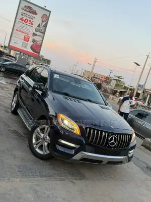 Mercedes-Benz M Class ML350 4MATIC 4dr SUV AWD (3.5L 6cyl 7A) 2014