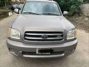 Toyota Sequoia SR5 4dr SUV 2WD (4.7L 8cyl 5A) 2008 Brown