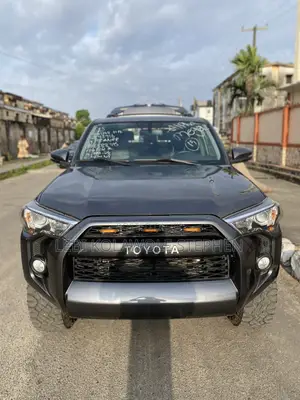 Toyota RAV4 2019 Gray