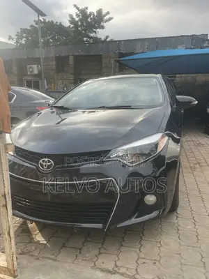 Toyota Camry SE 4dr Sedan (2.5L 4cyl 6A) 2013 Black