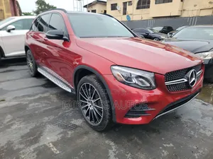 Mercedes-Benz GLC-Class 2019 Red