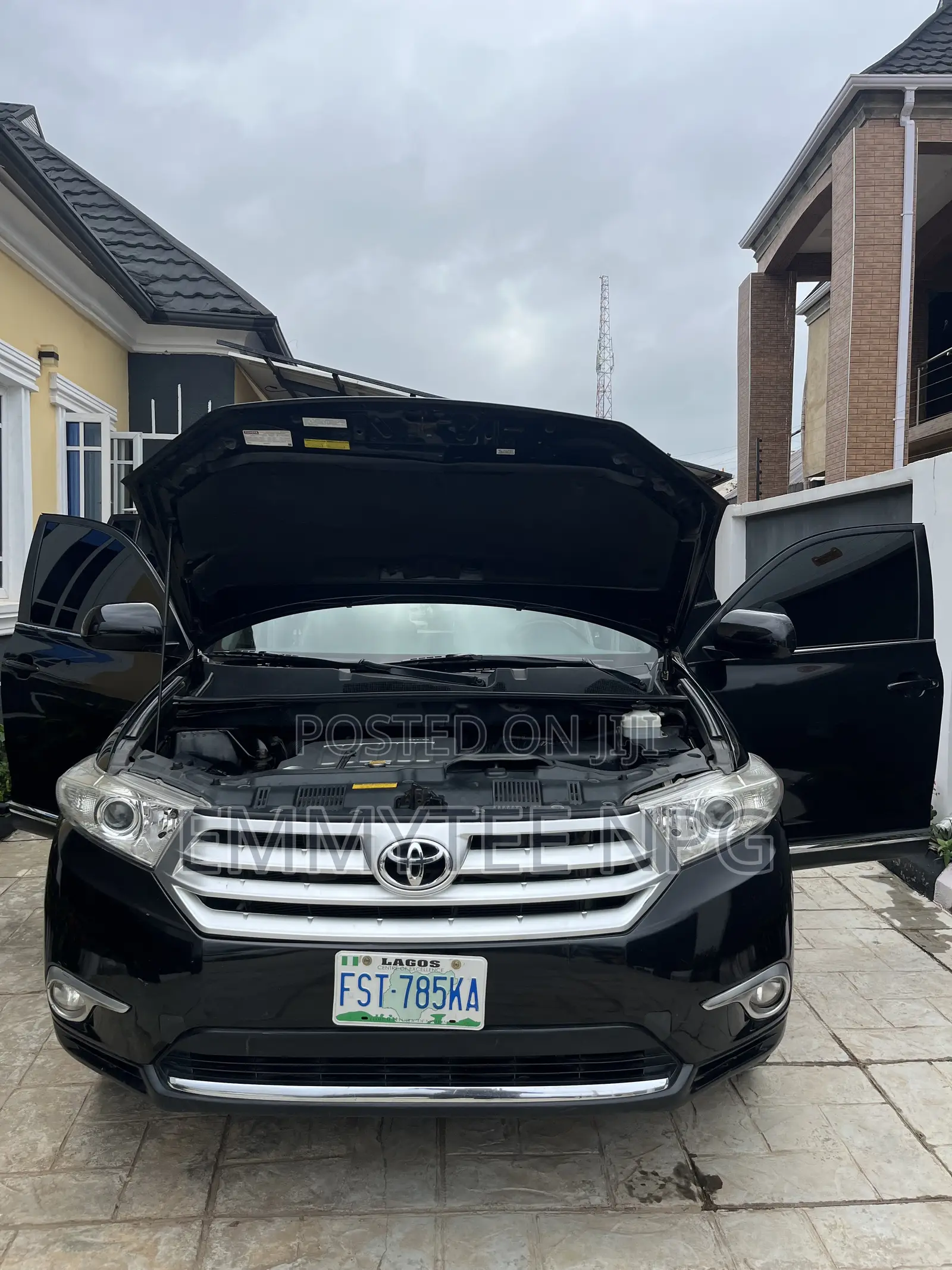 Toyota Highlander 2012 Red