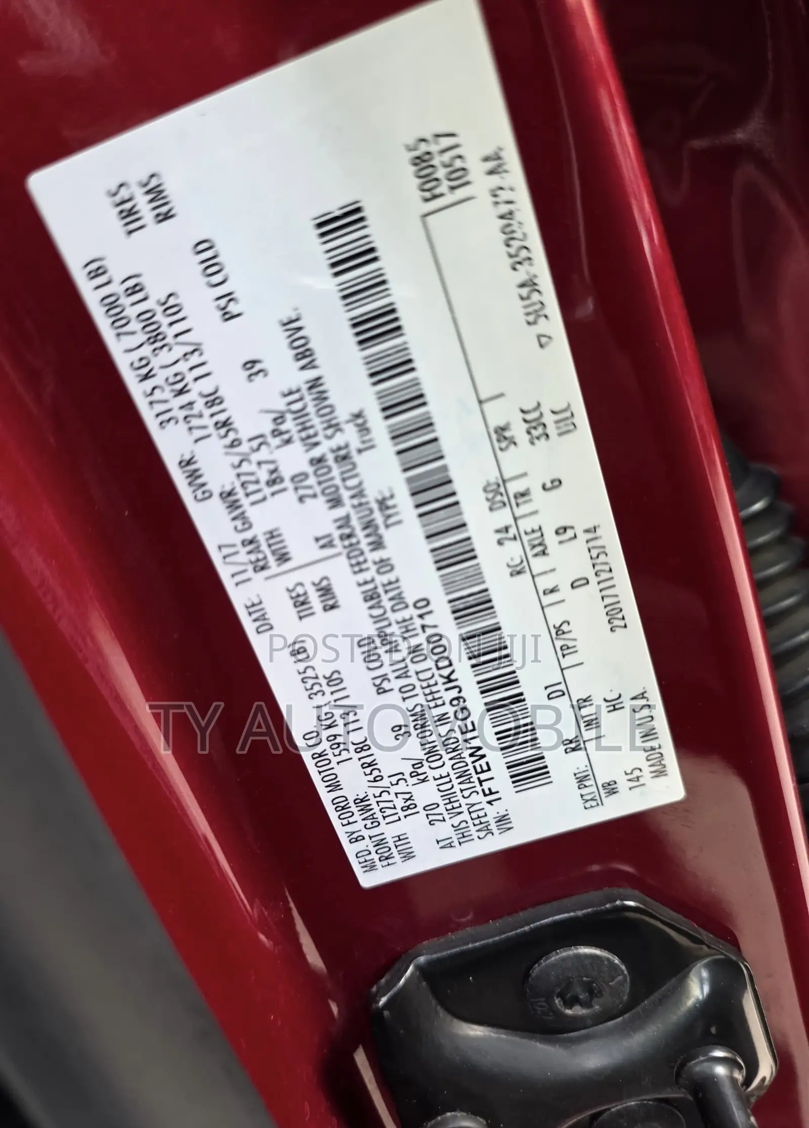 Ford F-150 2018 Red