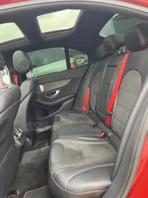 Mercedes-Benz C43 2017 Red