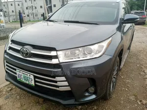 Toyota Highlander 2017 Gray