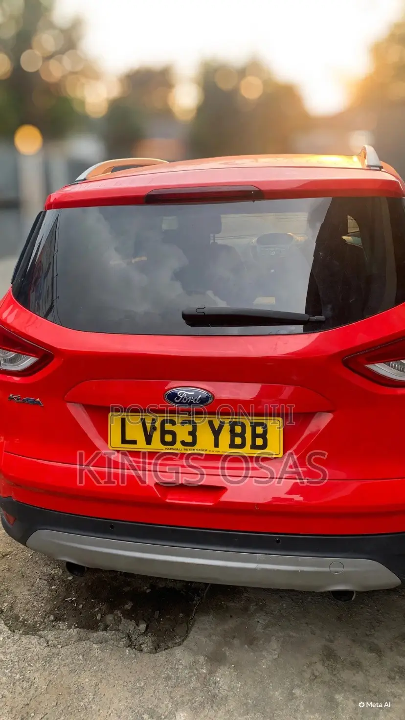 Ford Kuga 2014 Red