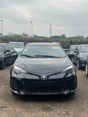Toyota Corolla 2015 Black