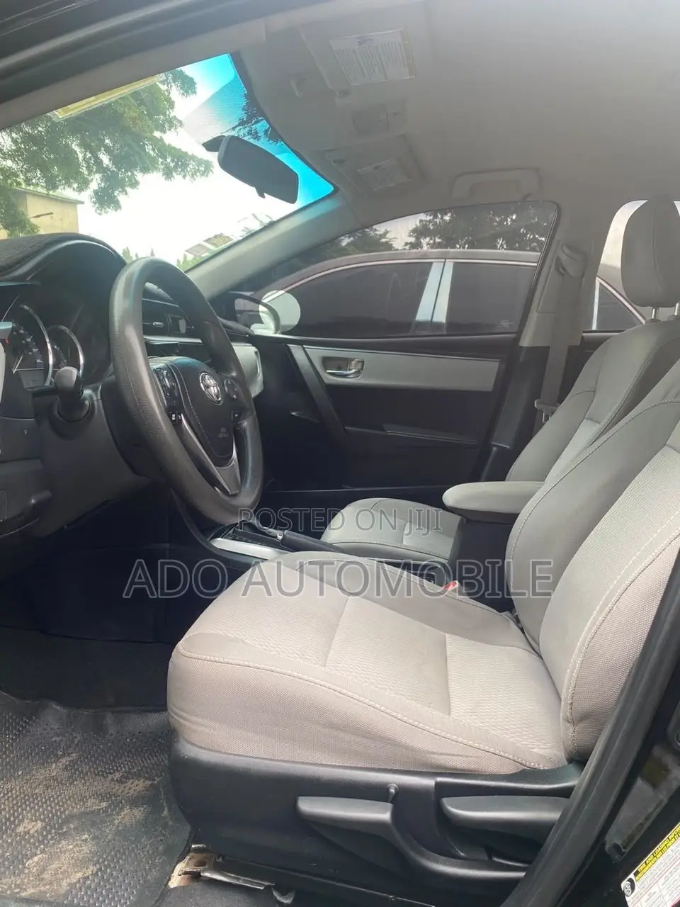 Toyota Corolla 2015 Black