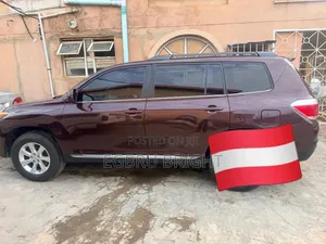 Toyota Highlander 2013 Burgundy