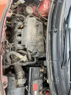 Toyota Yaris 2008 Gold