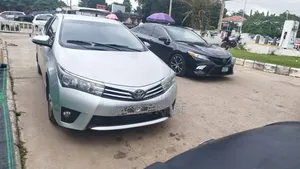 Toyota Corolla 2016 Silver