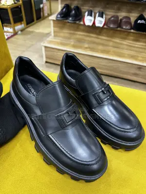 Original Giovanni Conti Sneakers