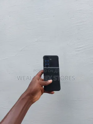 Itel P70 64 GB Blue