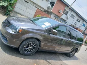 Dodge Caravan 2015 Gray