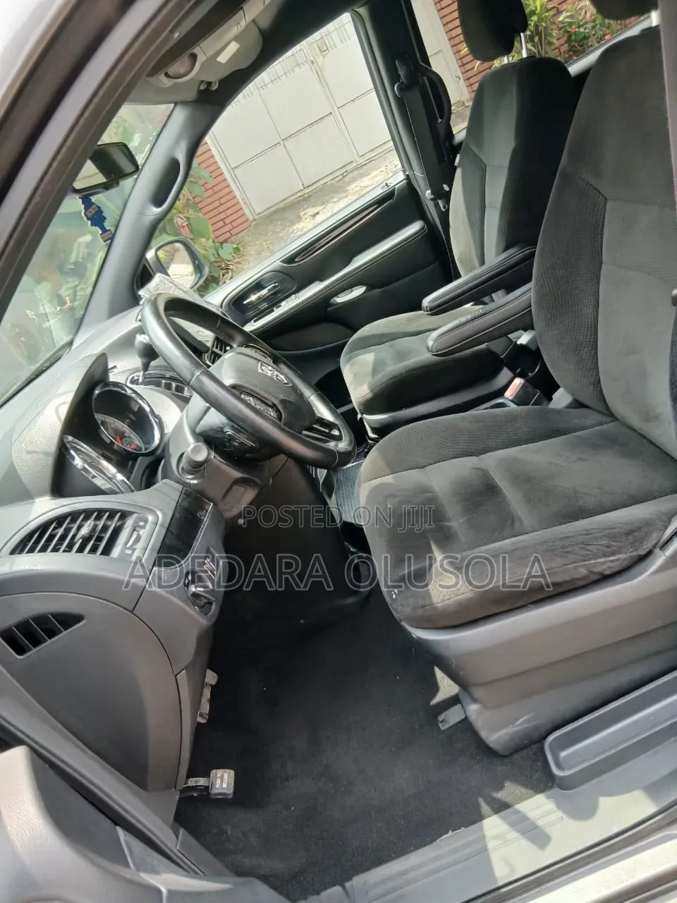 Dodge Caravan 2015 Gray