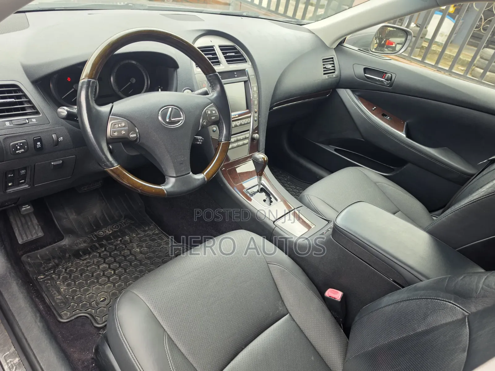 Lexus ES 350 2011 Gray