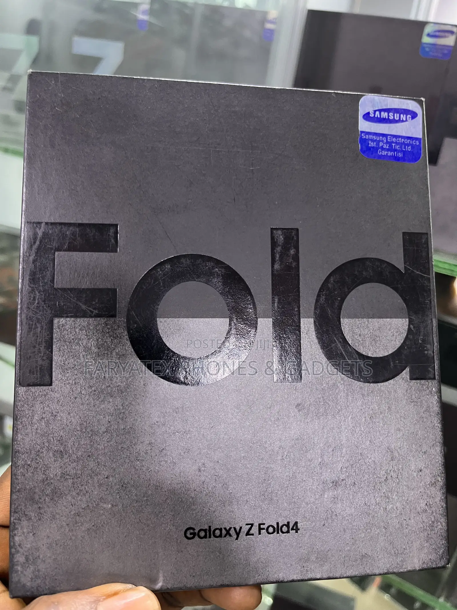 New Samsung Galaxy Z Fold4 256 GB Blue