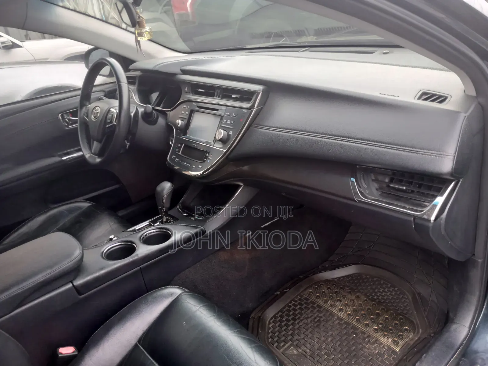 Toyota Avalon 2017 Black