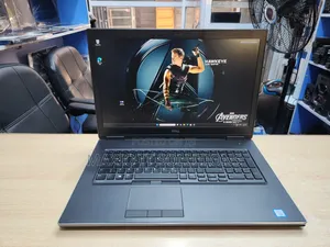 Laptop Dell Precision 7740 16GB Intel Xeon SSD 512GB