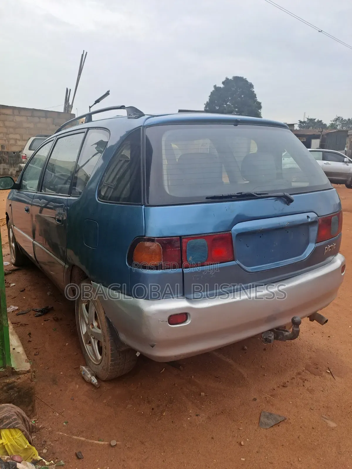 Toyota Picnic 2000 Blue