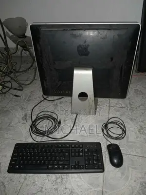 Desktop Computer Apple iMac 4GB Intel Core 2 Duo HDD 512GB