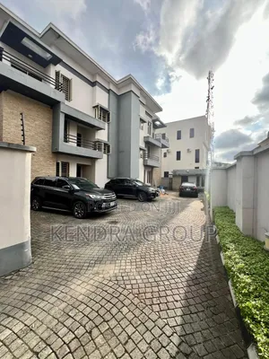 4bdrm Duplex in Ikeja Gra for rent