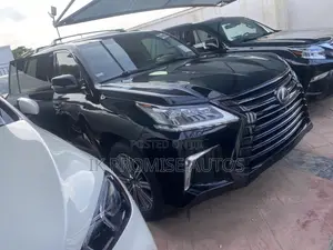 Lexus LX 2017 Black