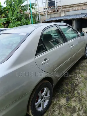 Toyota Camry 2004 Silver