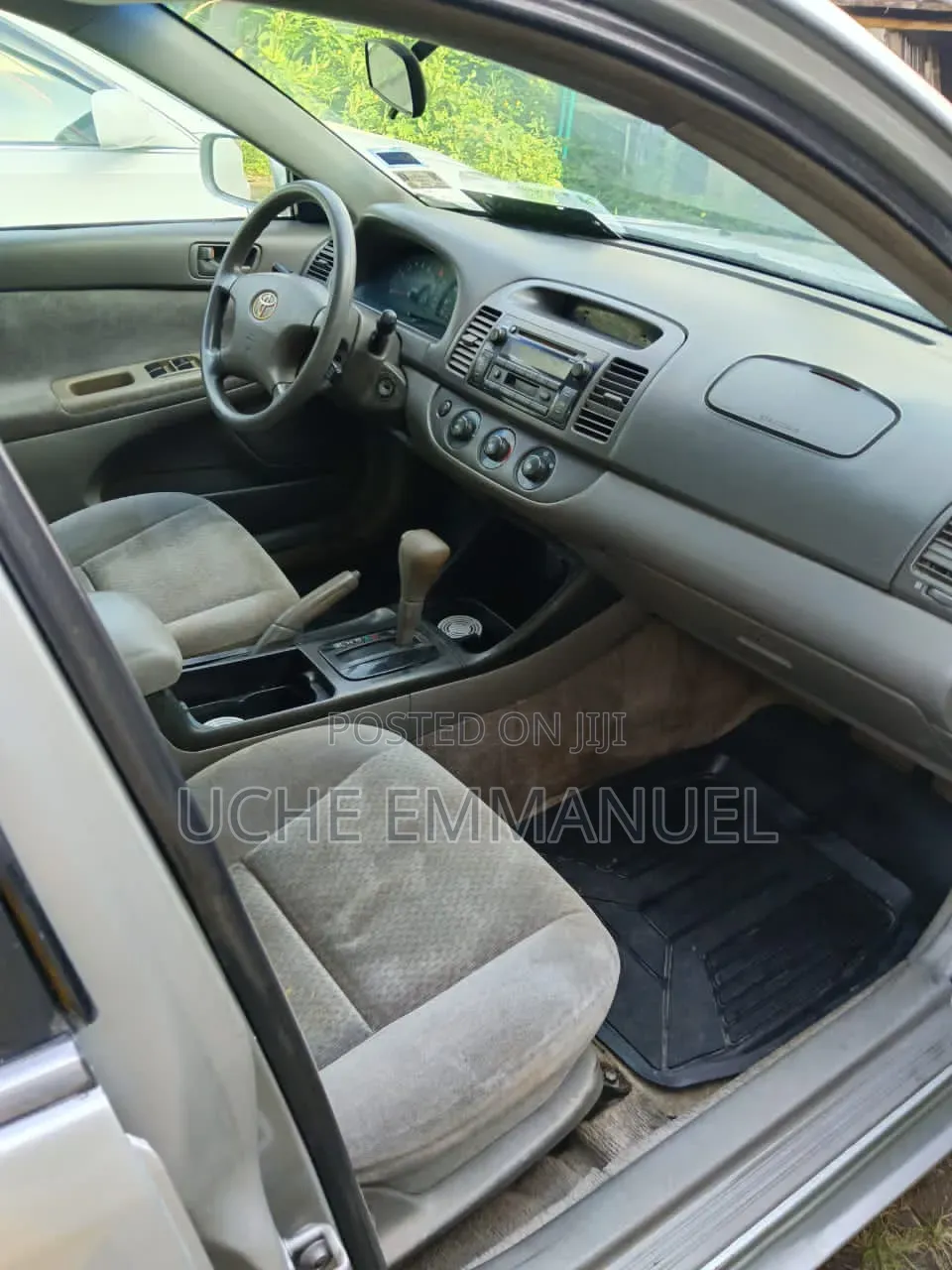 Toyota Camry 2004 Silver