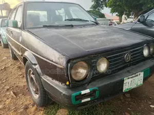 Volkswagen Golf 2.0 1999 Black