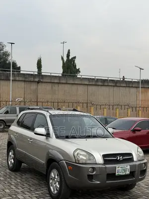 Hyundai Santa Fe 2005 Beige