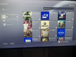 Play Station 4