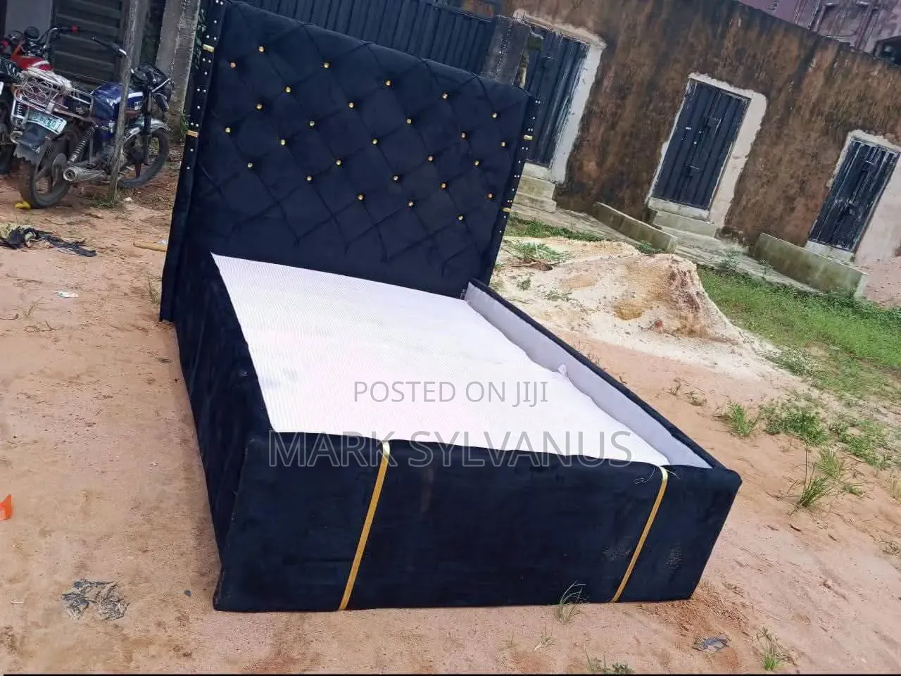 6by4 Bedframe