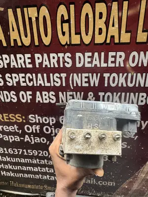 Toyota Corolla 2011 ABS Controller Module