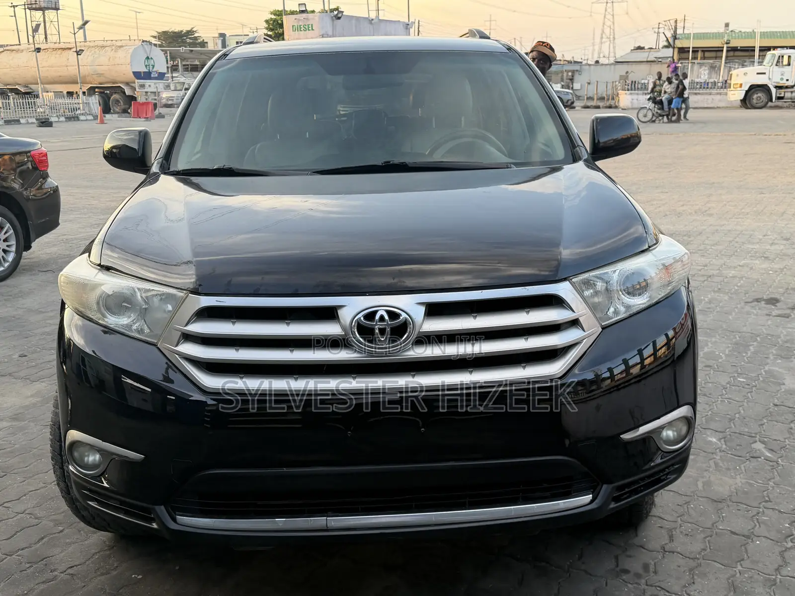 Toyota Highlander 2012 Black