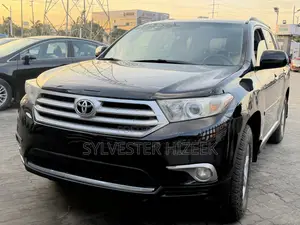 Toyota Highlander 2012 Black