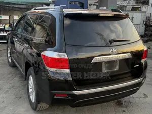 Toyota Highlander 2012 Black