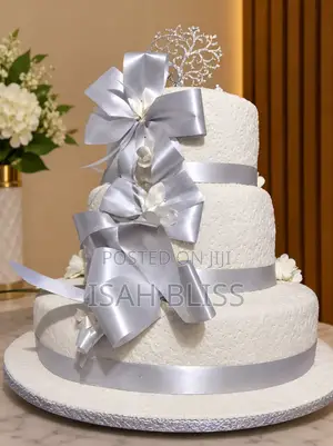2 Layers 8 Inches Whipping Cream Cake