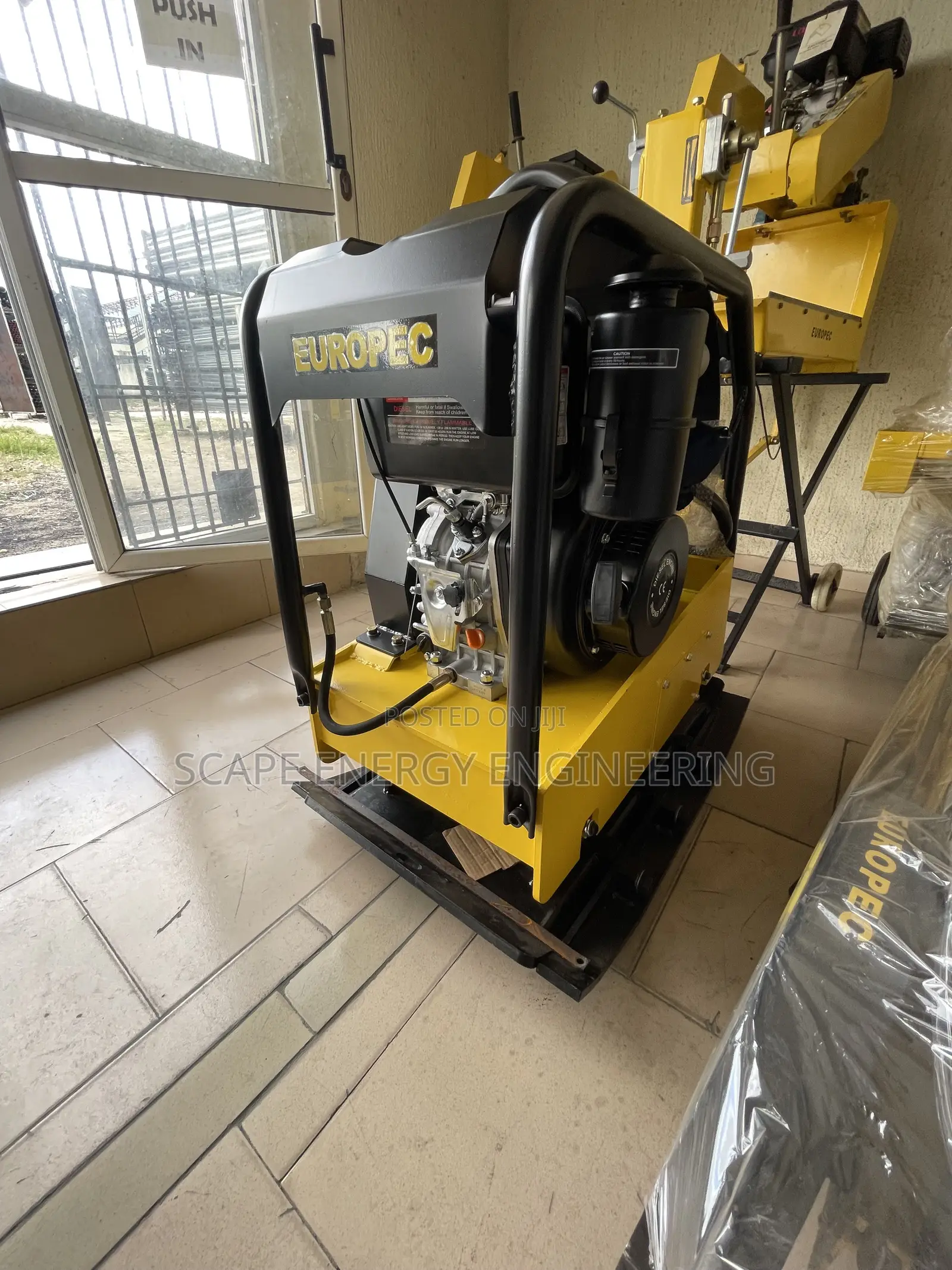 Reversible Plate Compactor Walk-Behind