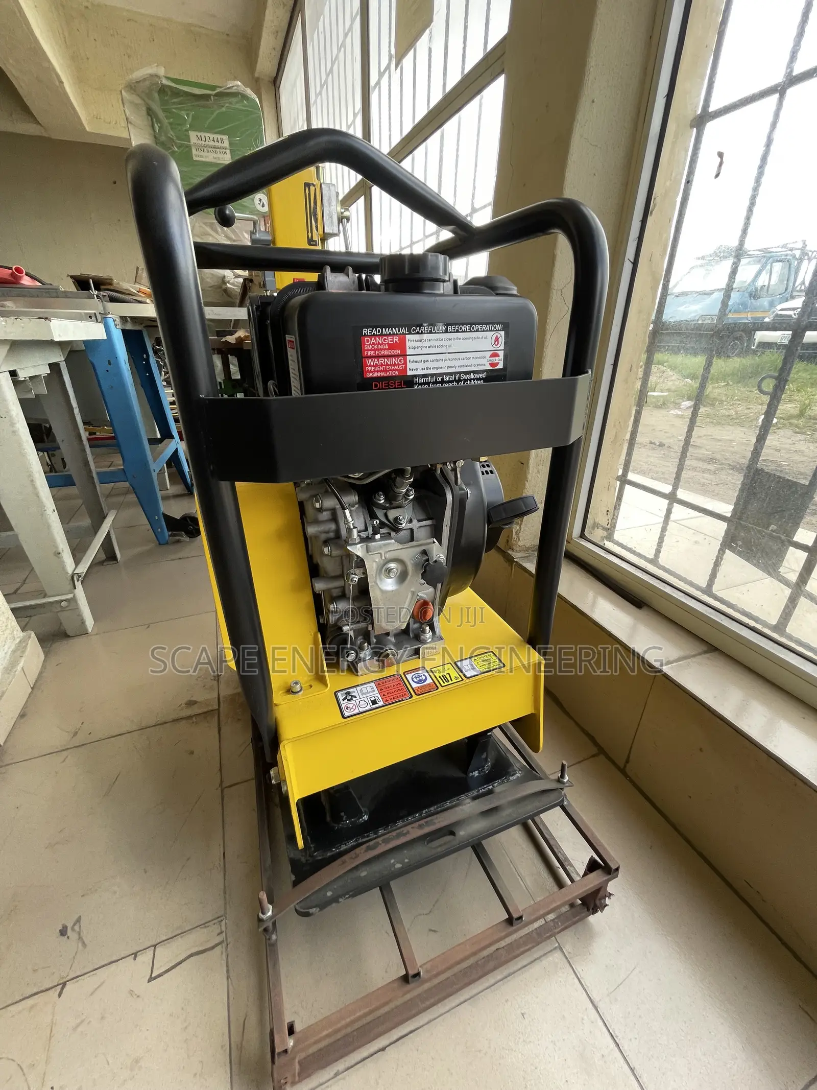 Reversible Plate Compactor Walk-Behind