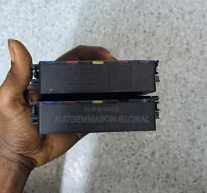 Lexus Is250/Gs Engine Fuse Box Computer / Front Multiplex Brain Box