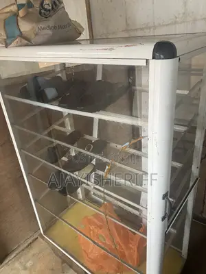 Aluminum Glass