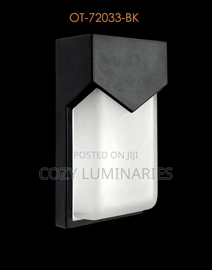 Cast Outdoor Fence Light