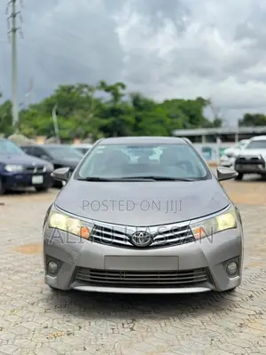 Toyota Corolla 2015 Gray