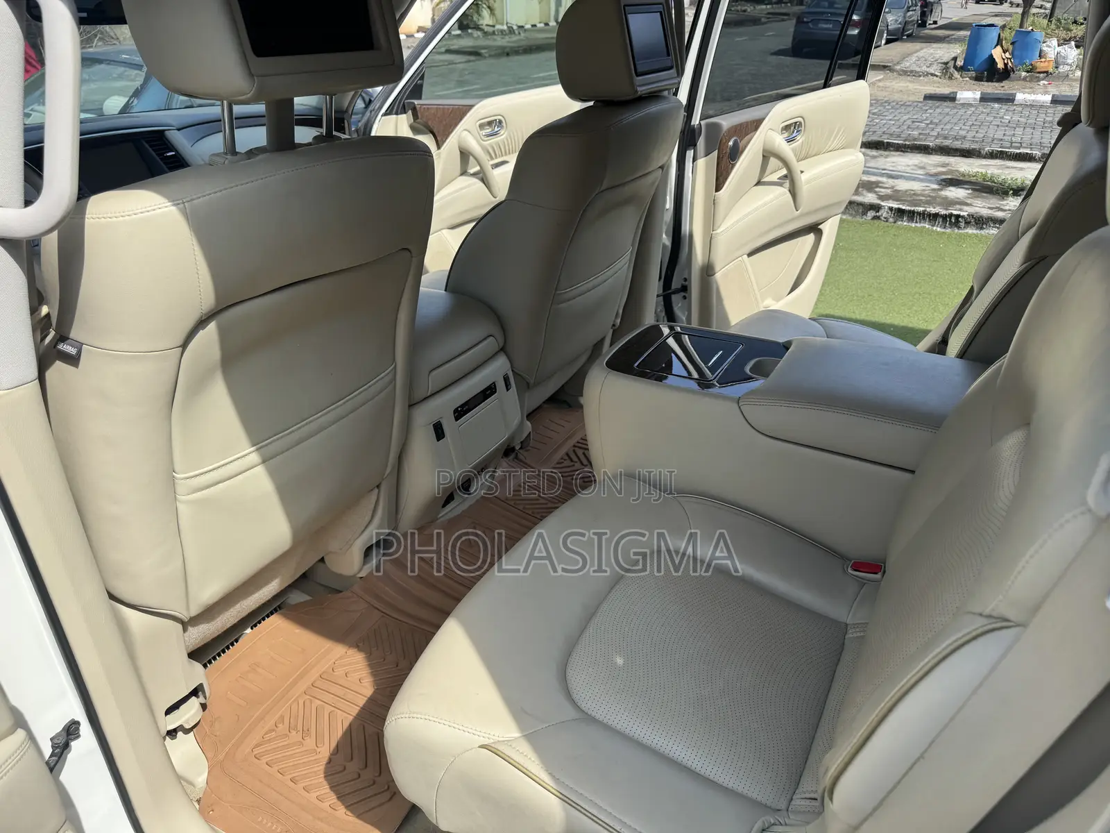 Infiniti QX80 2016 White